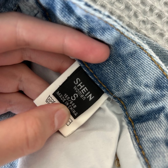 Shein Jeans - Picture 3 of 3